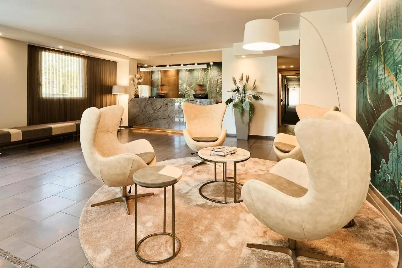 Hotel Da Βίντσι 4*,