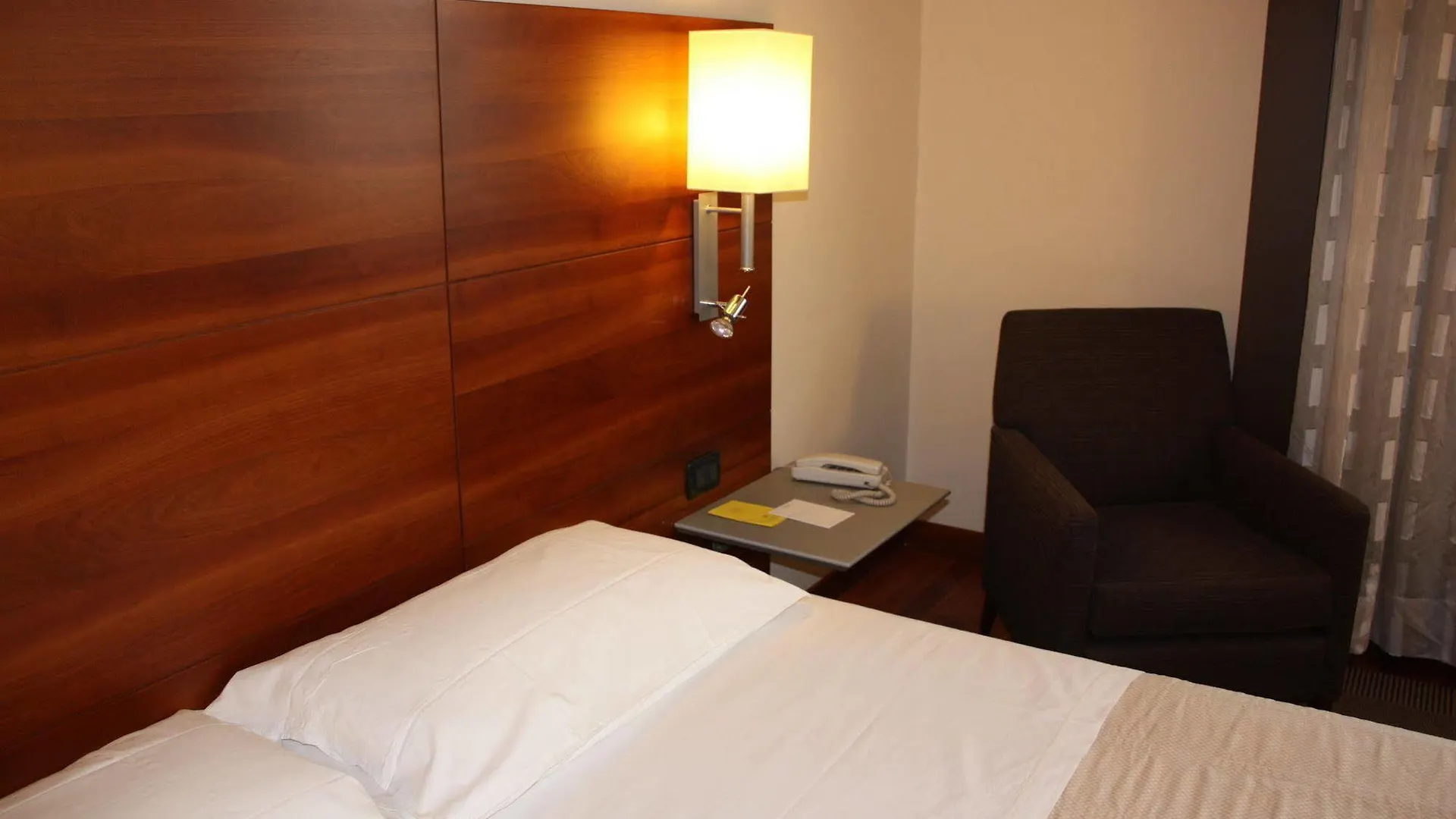 ****  Hotel Da Vinci Italy